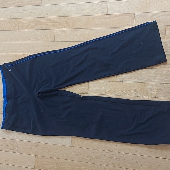 3/$10 Danskin track pants/ yoga pants xl - Picture 2 of 4